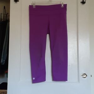 Athleta crop tights purple small